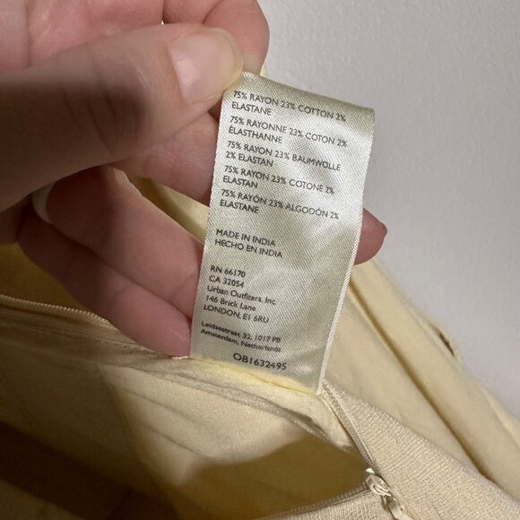 Free People Avery Jumpsuit Size 4 Washed Out Cream One Shoulder New - Picture 10 of 11